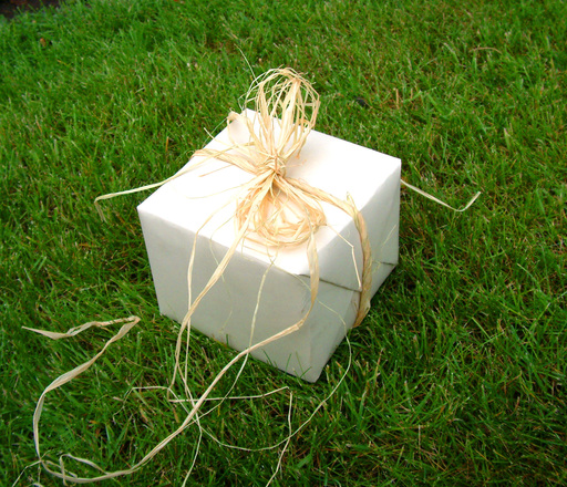 gift-box-1425841